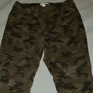 Power pocket lane bryant camo jeans